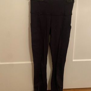Black wonder under Lululemon leggings size 2